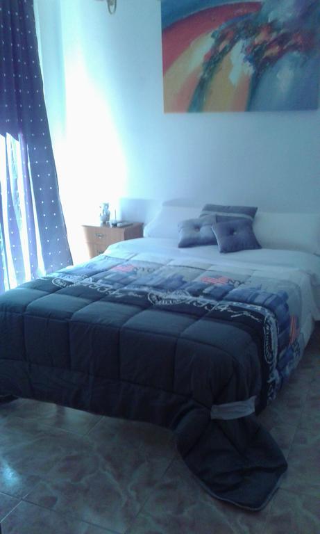 Comet Suites Almona グラナダ 部屋 写真