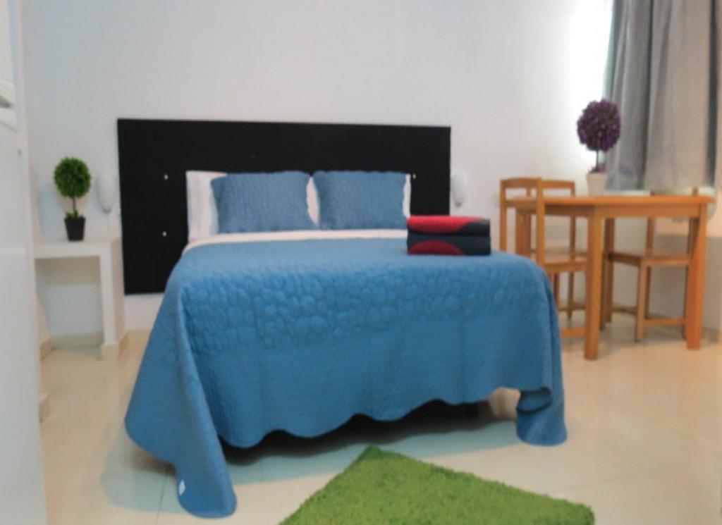 Comet Suites Almona グラナダ 部屋 写真