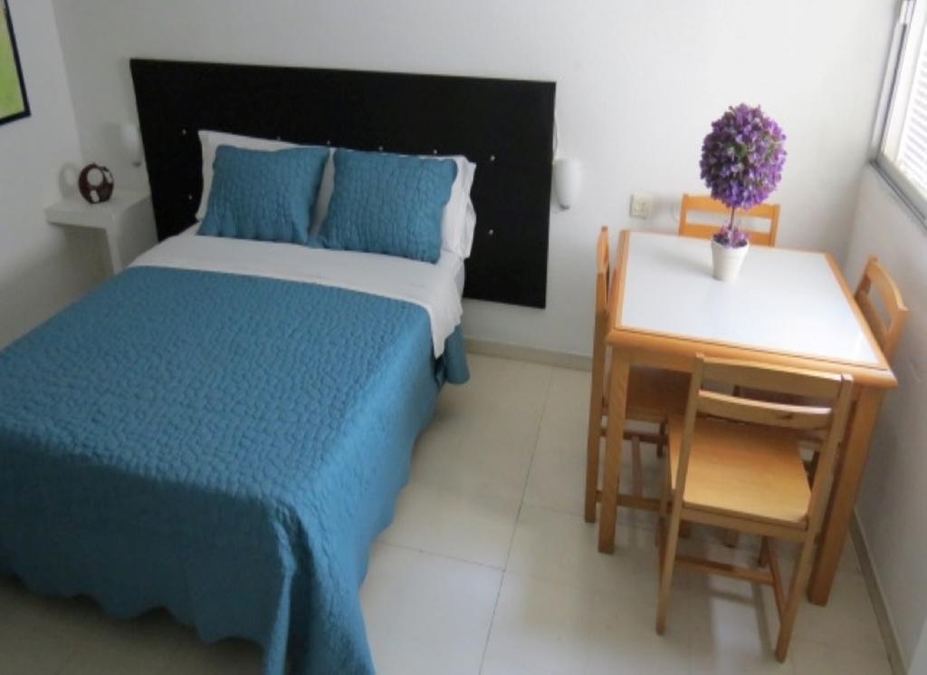 Comet Suites Almona グラナダ 部屋 写真