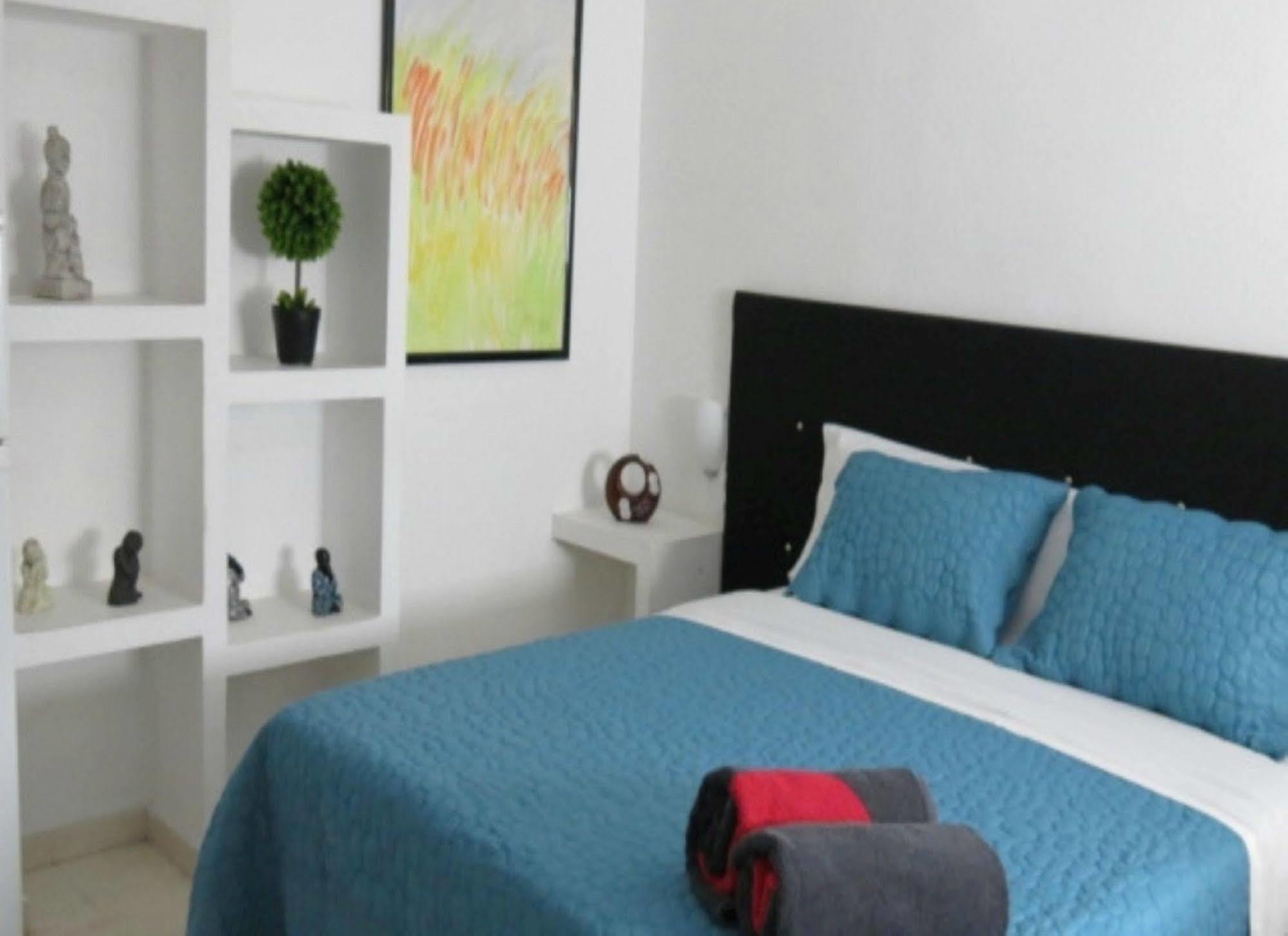 Comet Suites Almona グラナダ エクステリア 写真
